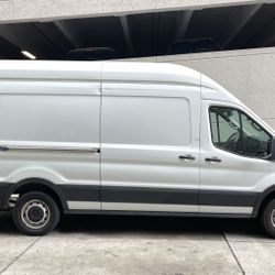 2020 Ford Transit-350