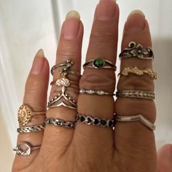 14-Piece Mixed Style Fashion Ring Set - Boho, Trendy & Stackable Rings