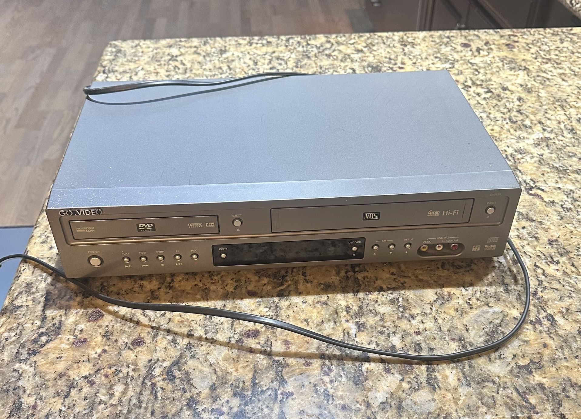 VHS & DVD Player Go Video