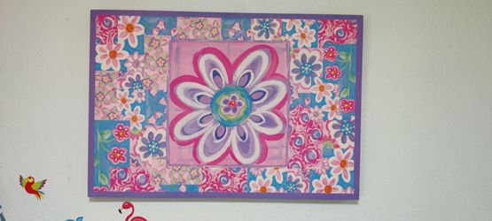 2 wall decorations