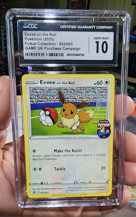 FS/NFT - CGC 10 - 2020 POKEMON EEVEE ON THE BALL FUTSAL #002