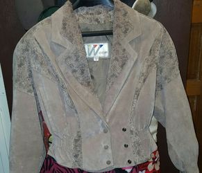 Womens leather jacket size small
