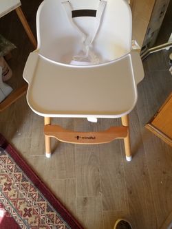 Bee mindful high discount chair