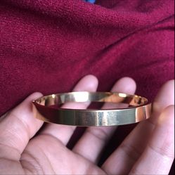 Gold Plated Bangle 8” Openable Bracelet Jewelry 