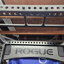 Rogue Monster Rack