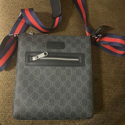 Black Small Unsex Gucci Bag
