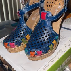 Size 6 Leather Heals