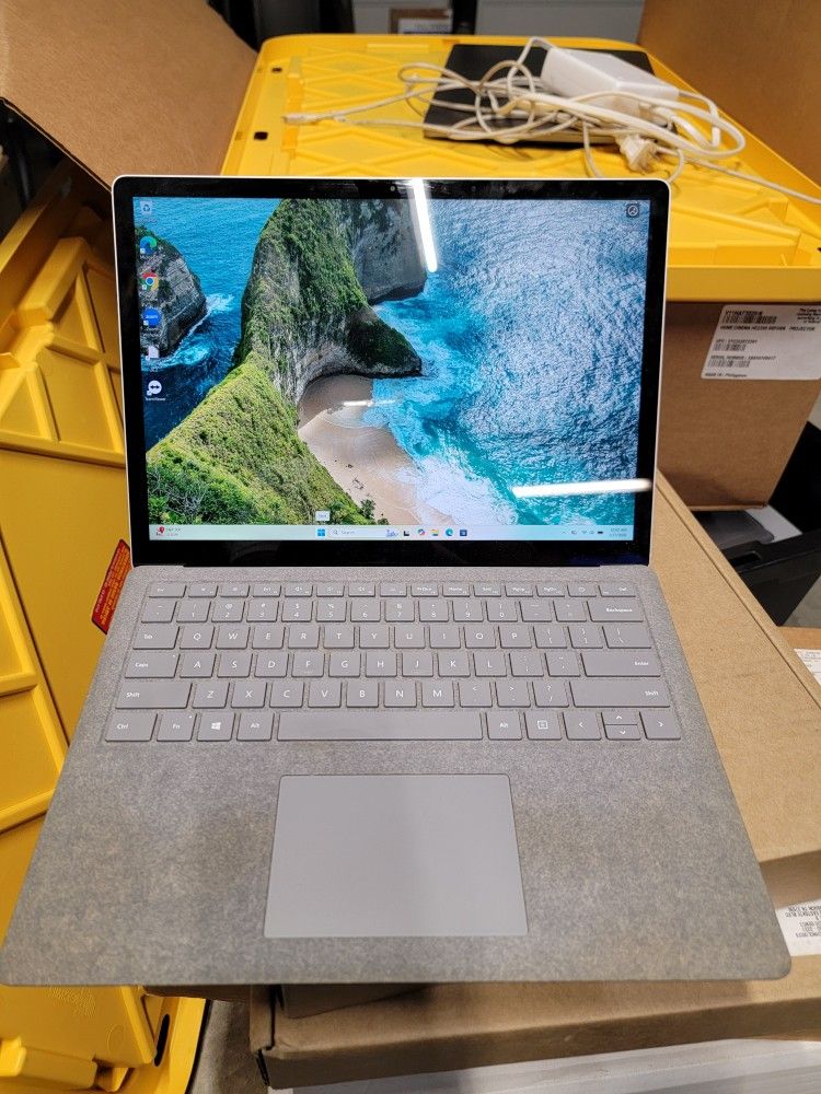 Microsoft Surface I5 Core Intel.