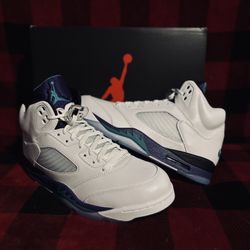 Jordan 5 “Grape” Size 13