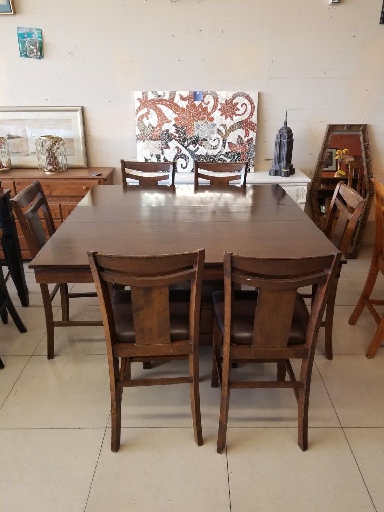 Beautiful 6 Chairs Dining Set