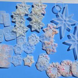 30pc Snowflake Silicone Resin Molds Set - Christmas Ornament DIY Crafting Kit