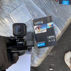 GoPro HERO Session Cameras – Waterproof – Works Great! (Multiple Available)