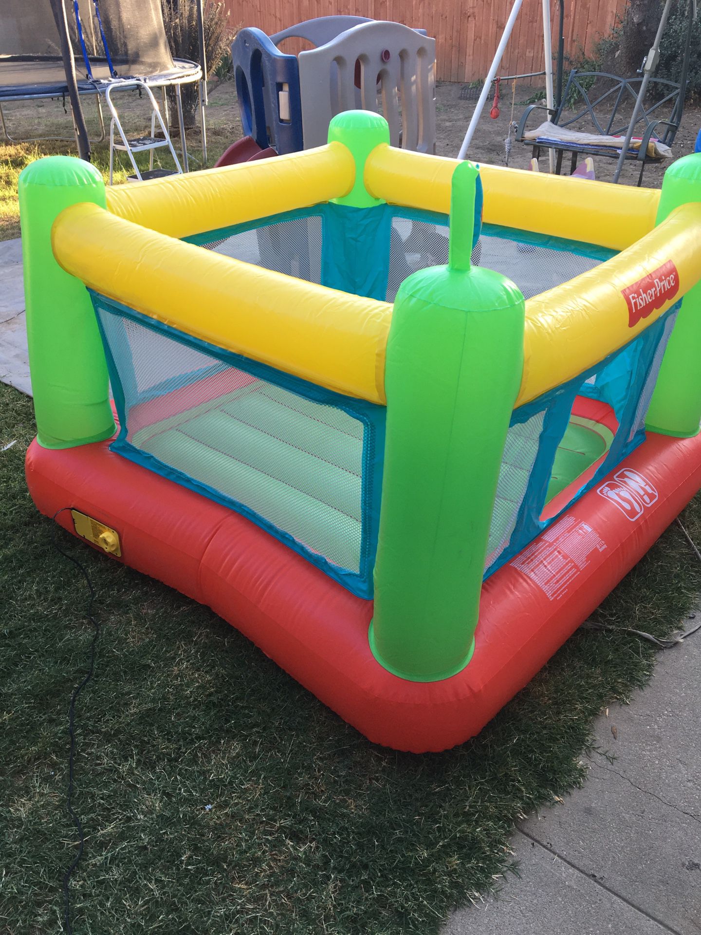 Fisher price bounce house