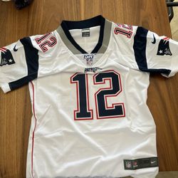 Patriots Women’s Tom Brady 100 greatest Player Nike Jersey (M-L) 