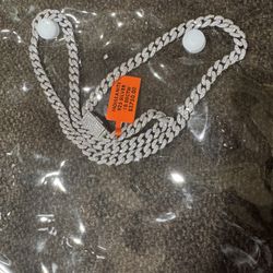 22” Moissanite Sterling Silver Cuban Link Chain