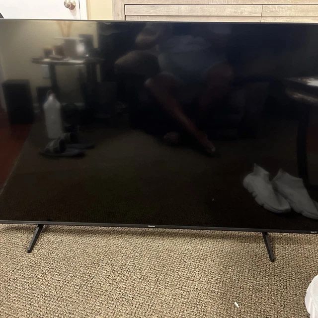 Hisense R6E3 58" 4K LED Smart TV - Black/Gray