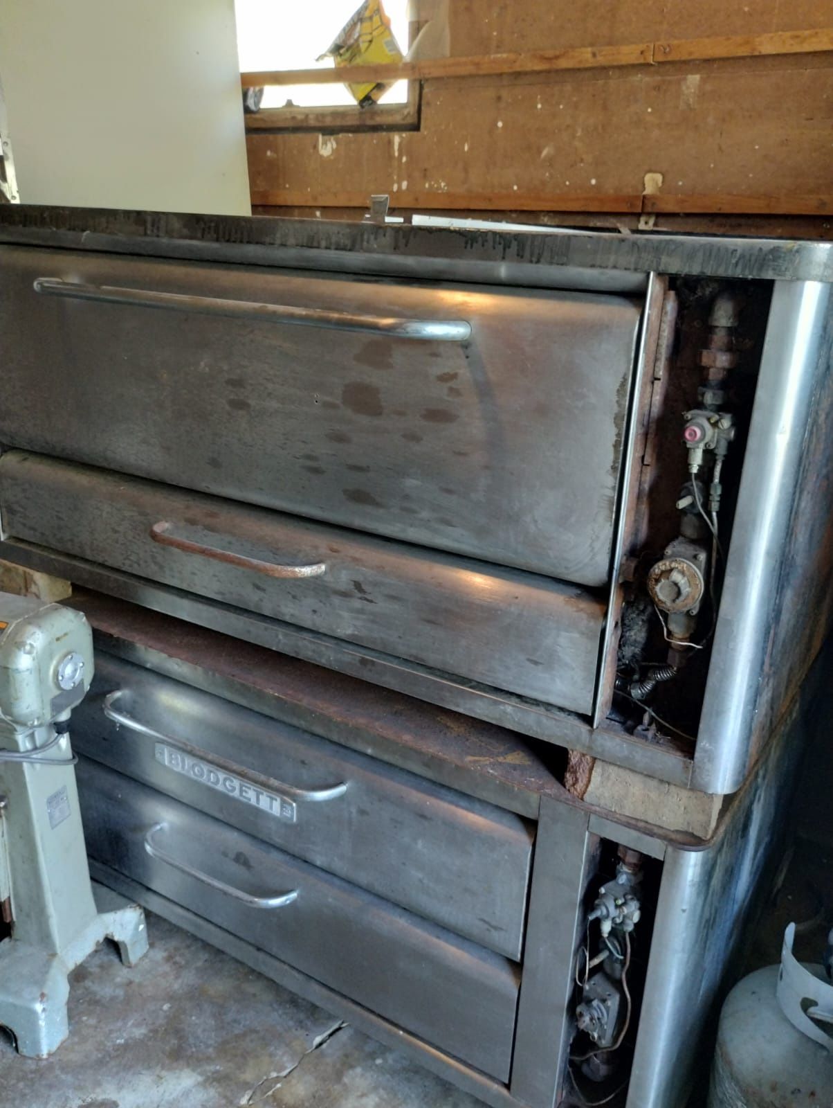 Pizza Ovens