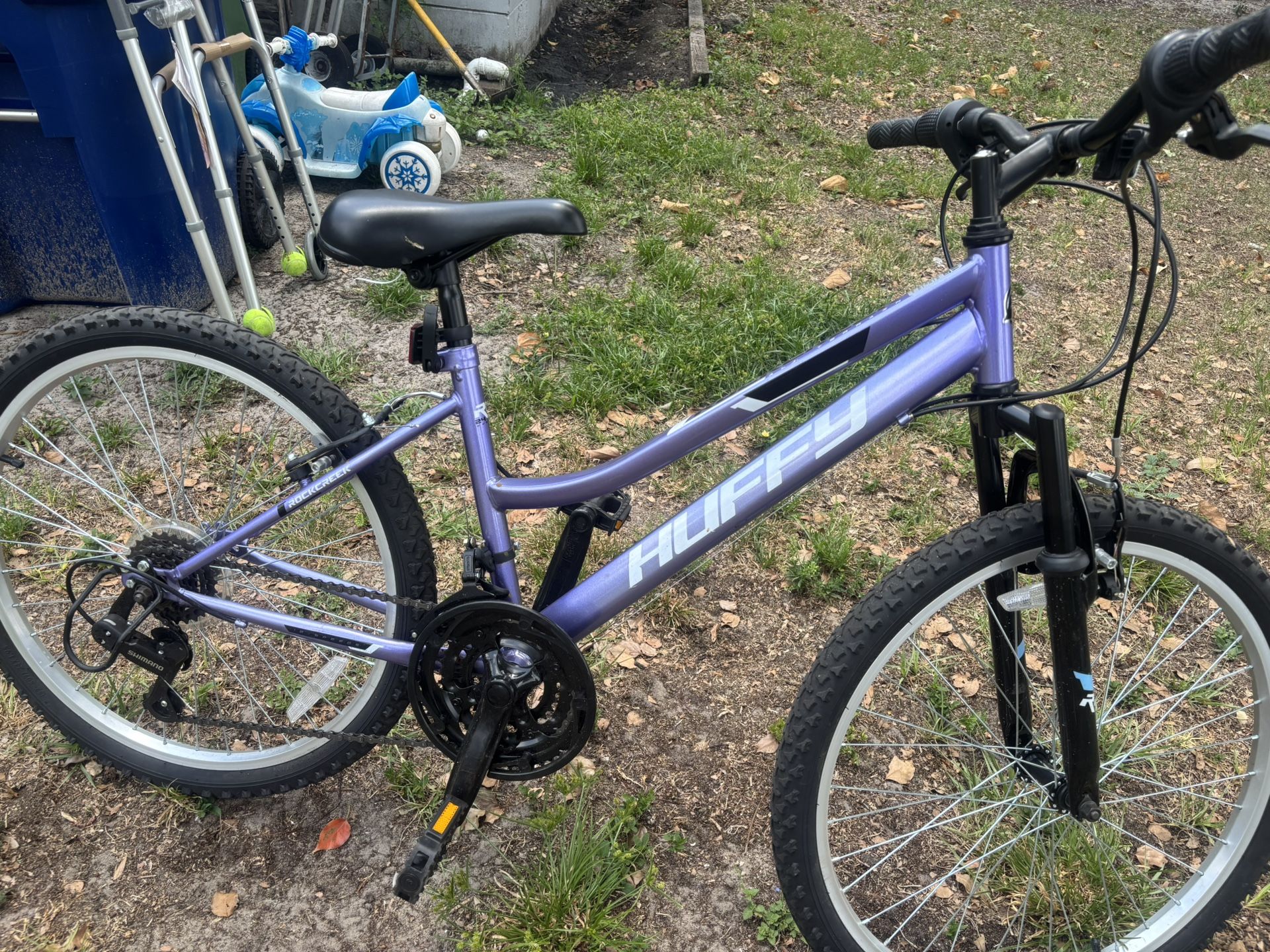 GIRLS 6 SPEED HUFFY