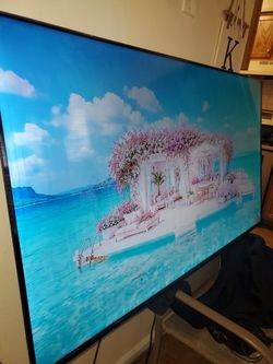 55" TCL roku smart tv 4k great condition like new.  Come with free swivel mount.  . No remote but u can use universal remote or buy replacement roku r