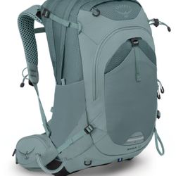 Osprey Mira 32 Women’s Hiking Backpack – 32L Hydration Pack – Excellent Condition