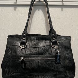 Coach shoulder Bag