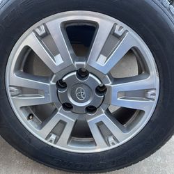 Toyota Tundra Wheels