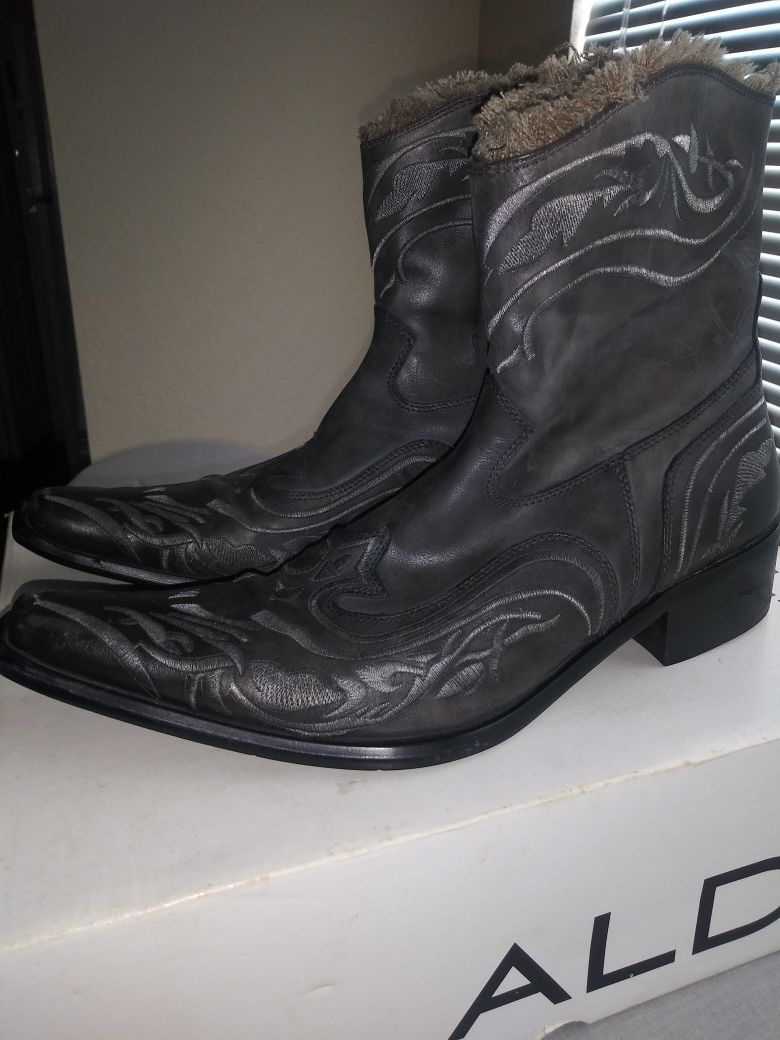 ALDO VACCARINO WESTERN STYLED BOOTS