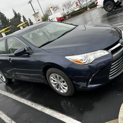 2017 Toyota Camry 