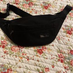 Black Bumbag 