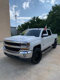 2017 Chevy Silverado Texas / / DP 4990 / /