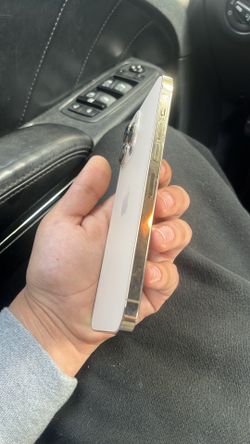 iPhone 13 gold