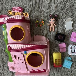 Girl Playhouse 