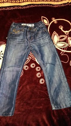 Boy jeans size 5 firm price $8