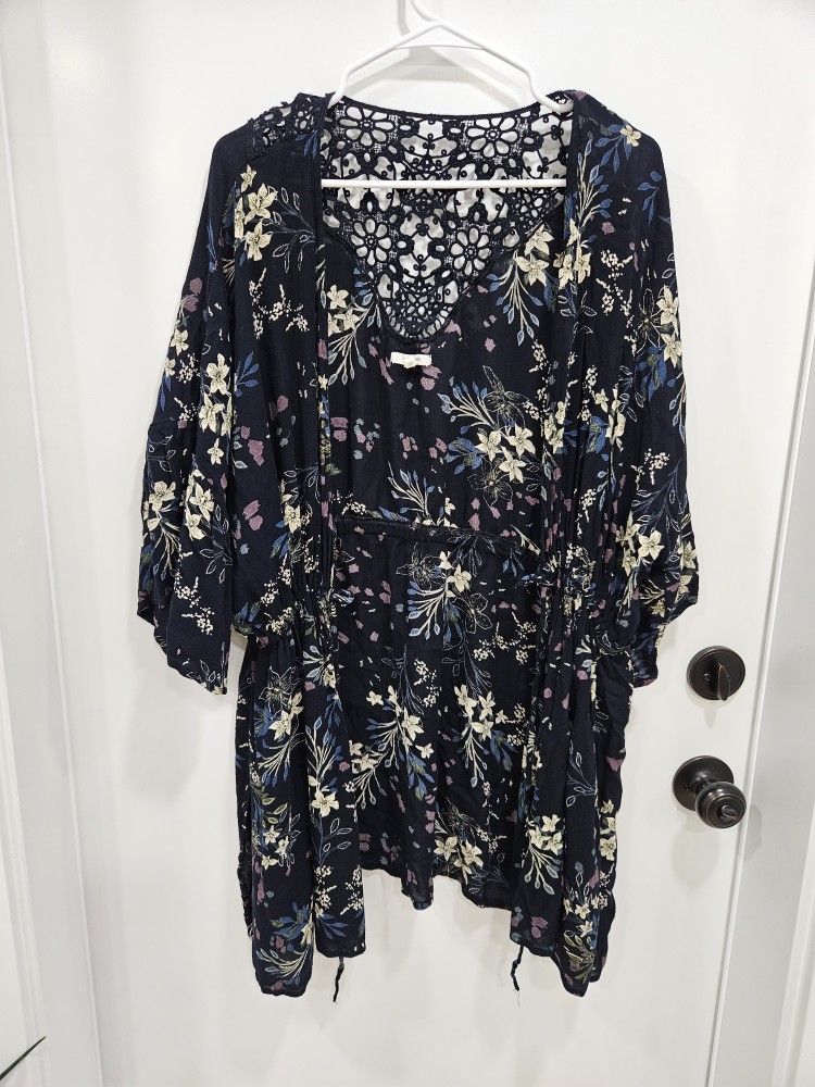 Flowy Kimono