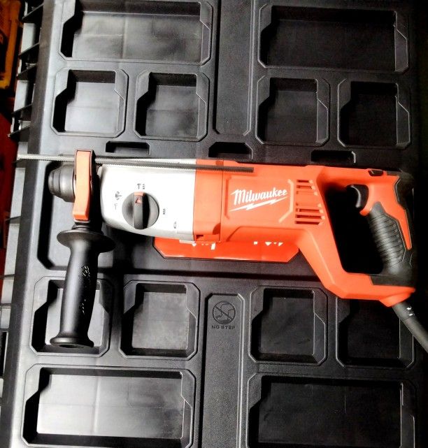 Milwaukee amps Corded SDS Plus Rotary Hammer Drill