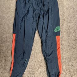 Authentic Nike Windbreaker Pants (L)