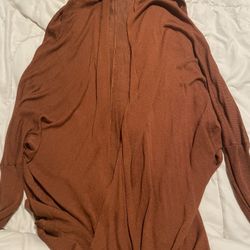 Forever 21 (L) Throw Over.