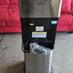 Brio Bottom Loading Water Cooker