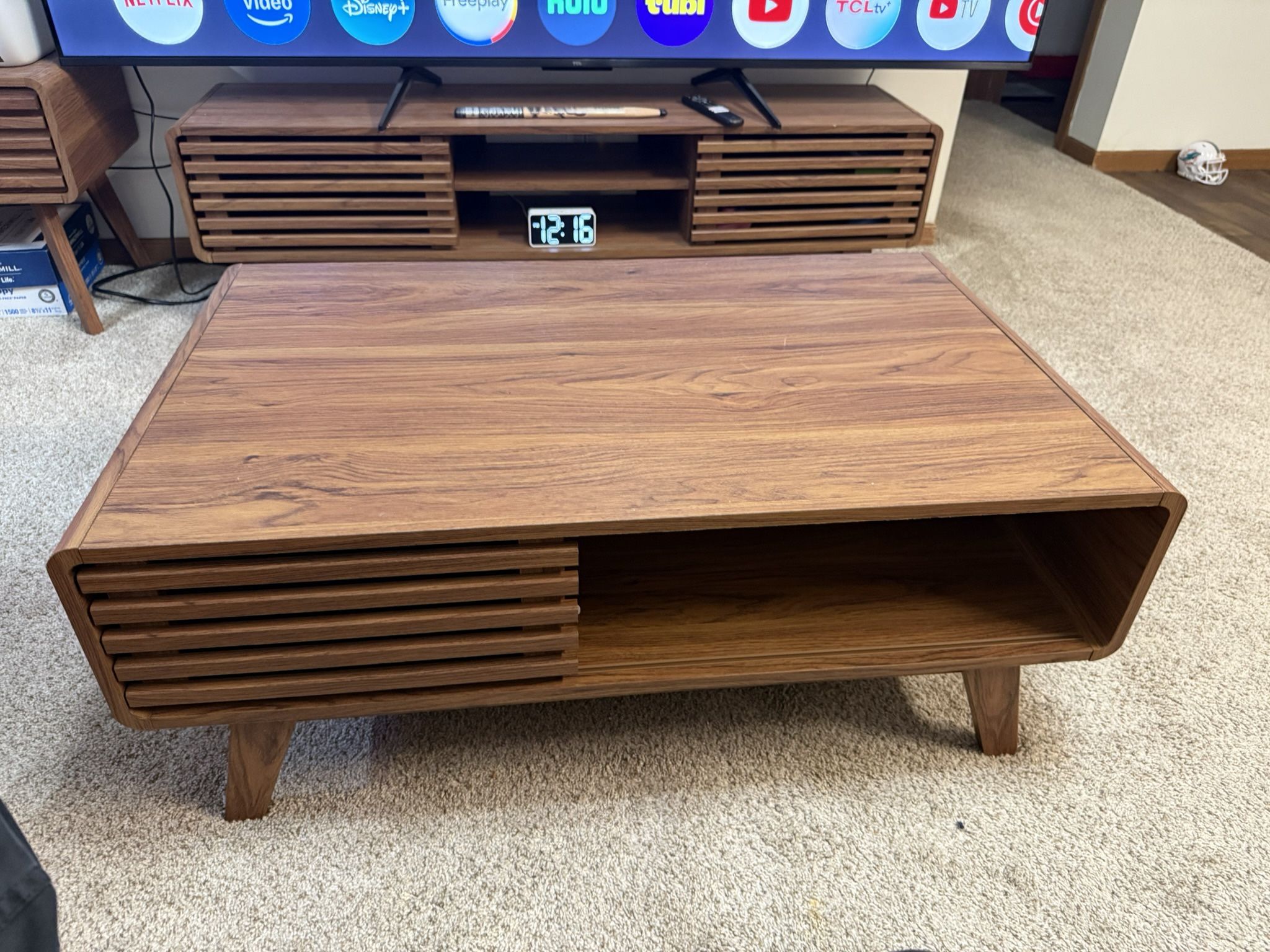 Furniture Set