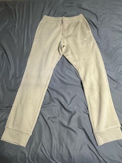 Nike Beige Sweatpants – Men’s Medium