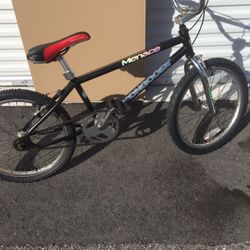 Vintage Mongoose Menace BMX Bicycle In Outstanding Condition!