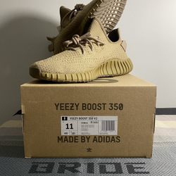 Yeezy 350 V2 