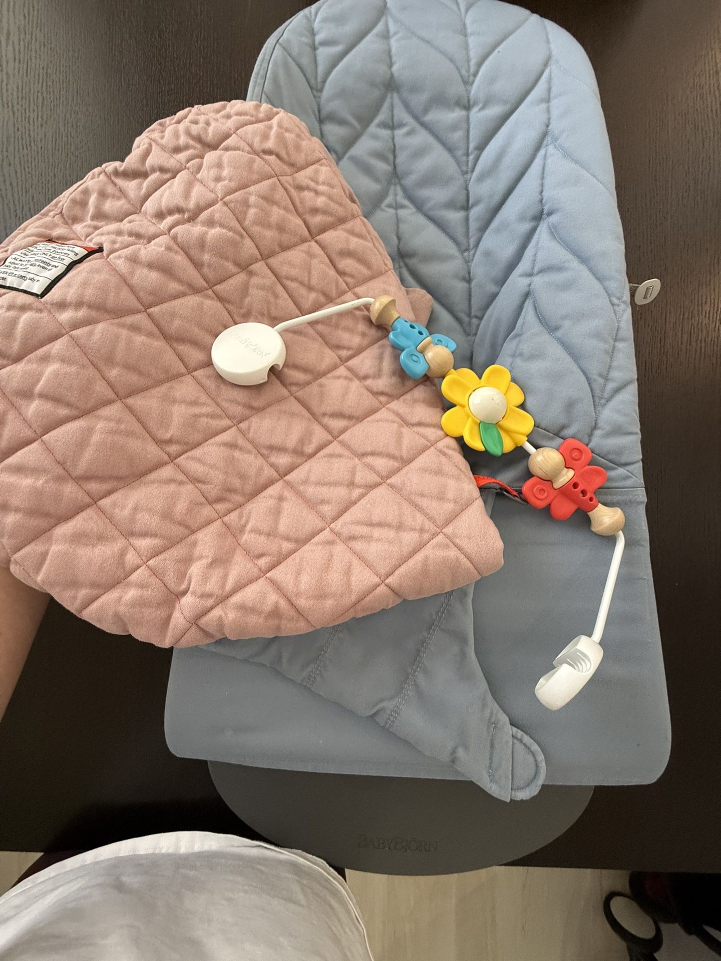 BJORN BOUNCER BLUE AND PINK! + TOYS