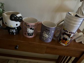 Hello kitty cups