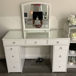 Vanity Desk with Mirror