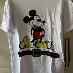 Two Piece Outfit With Mickey Mouse-Medium 