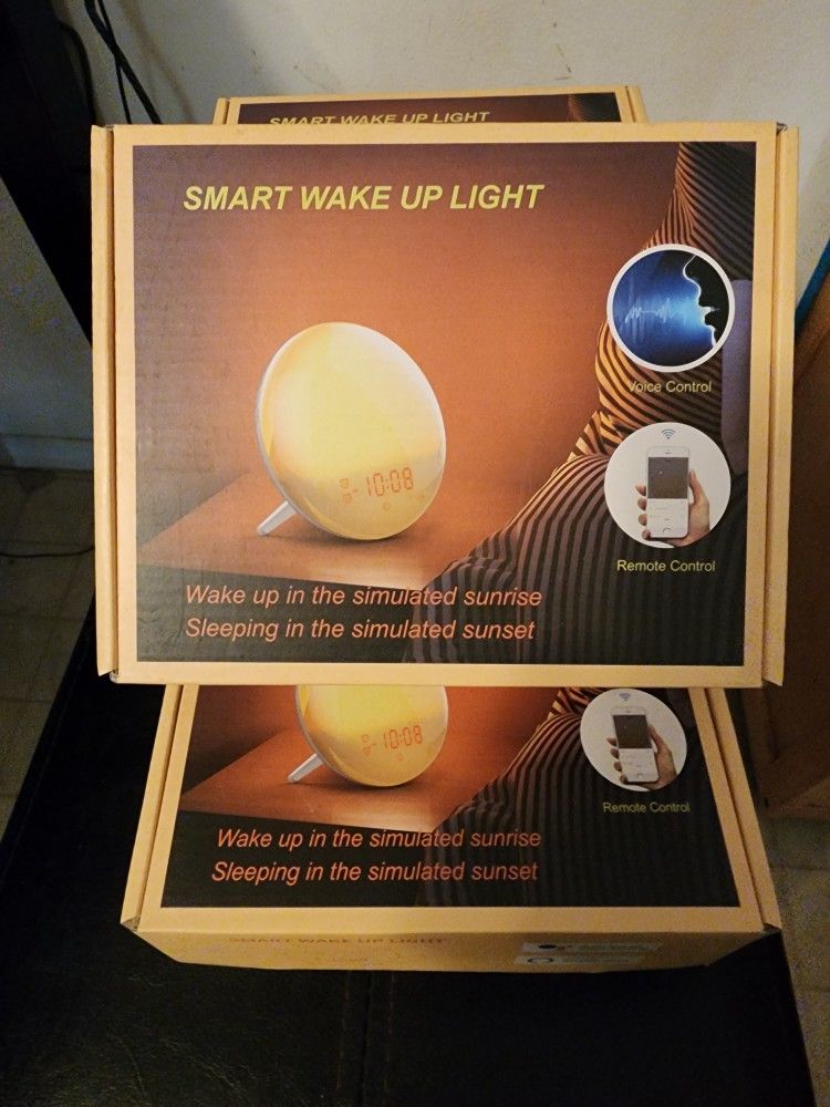 Sunrise/Sunset Alarm Clock & Radio (NEW)