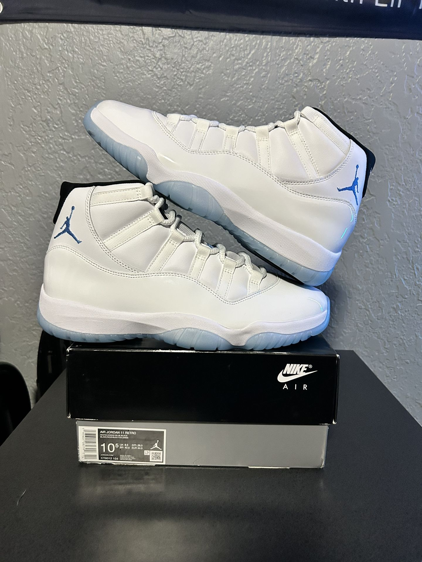 Jordan 11 Legend Blue (2024) 10.5M