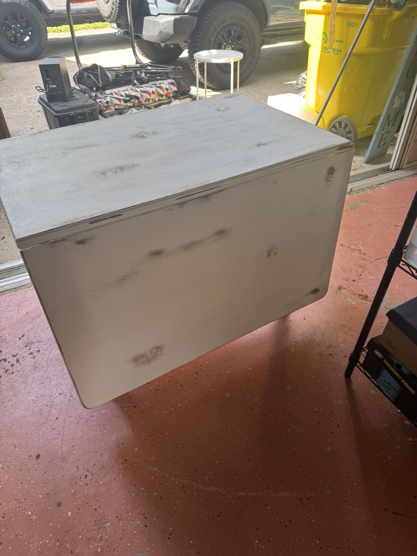 Dinning Table
