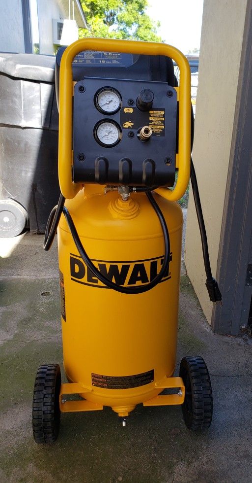 Dewalt 15 Gallon Air Compressor 